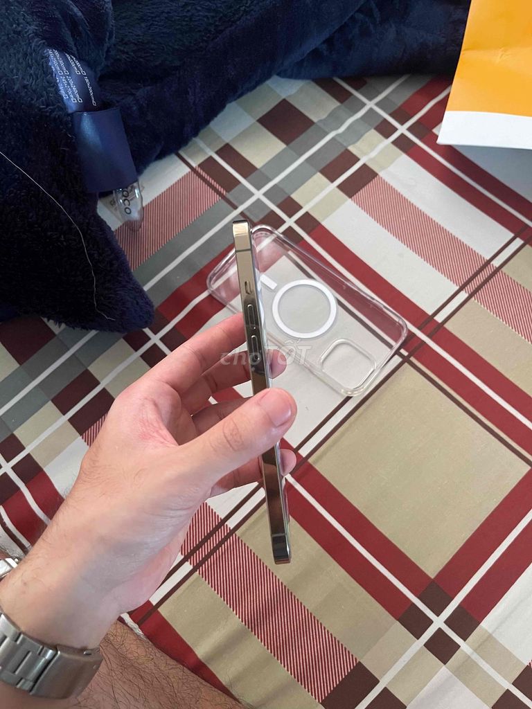 iPhone 12 Pro Max 128GB Vàng. Mua bán Điện thoại tại Huyện Gia Lâm Hà Nội được đăng bởi Trường Nguyễn  hình 1