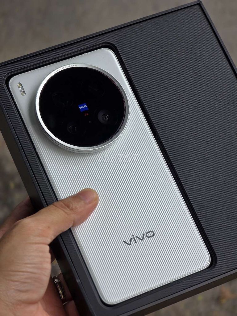 Vivo X200 Ultra 5G 256GB Bạc Fullbox. Mua bán Điện thoại tại Quận Thanh Khê Đà Nẵng được đăng bởi Tú MB hình 1