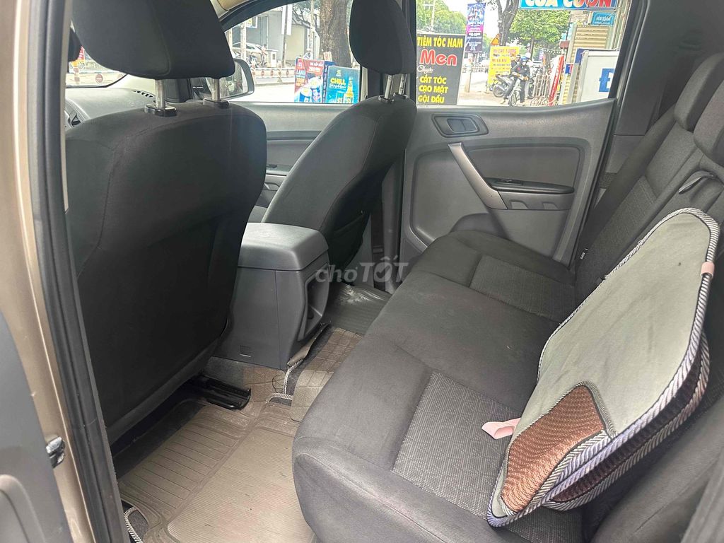 Ford Ranger 2015 XLS 2.2L 4x2 MT - 120000 km. Mua bán Ô tô tại Thành phố Biên Hòa Đồng Nai được đăng bởi Kiên Ford hình 5
