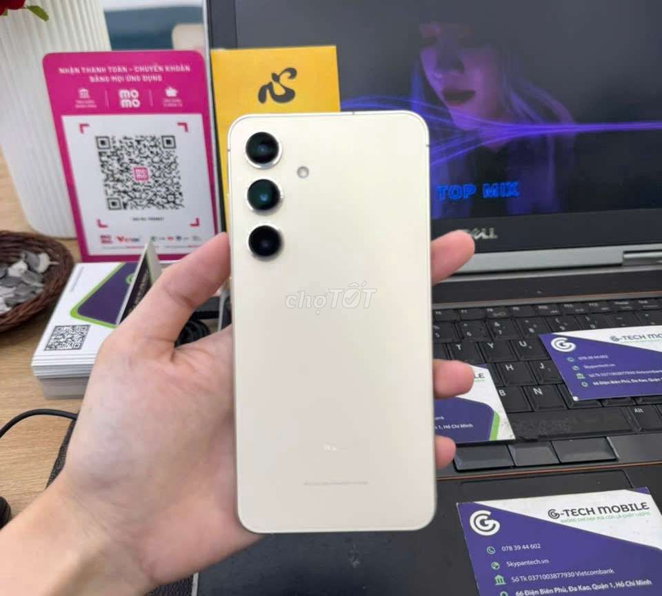 S24 plus Vàng 512GB 2sim có ship nhanh, đẹp mới. Mua bán Điện thoại tại Thành phố Thủ Đức Tp Hồ Chí Minh được đăng bởi Minh phương hình 1