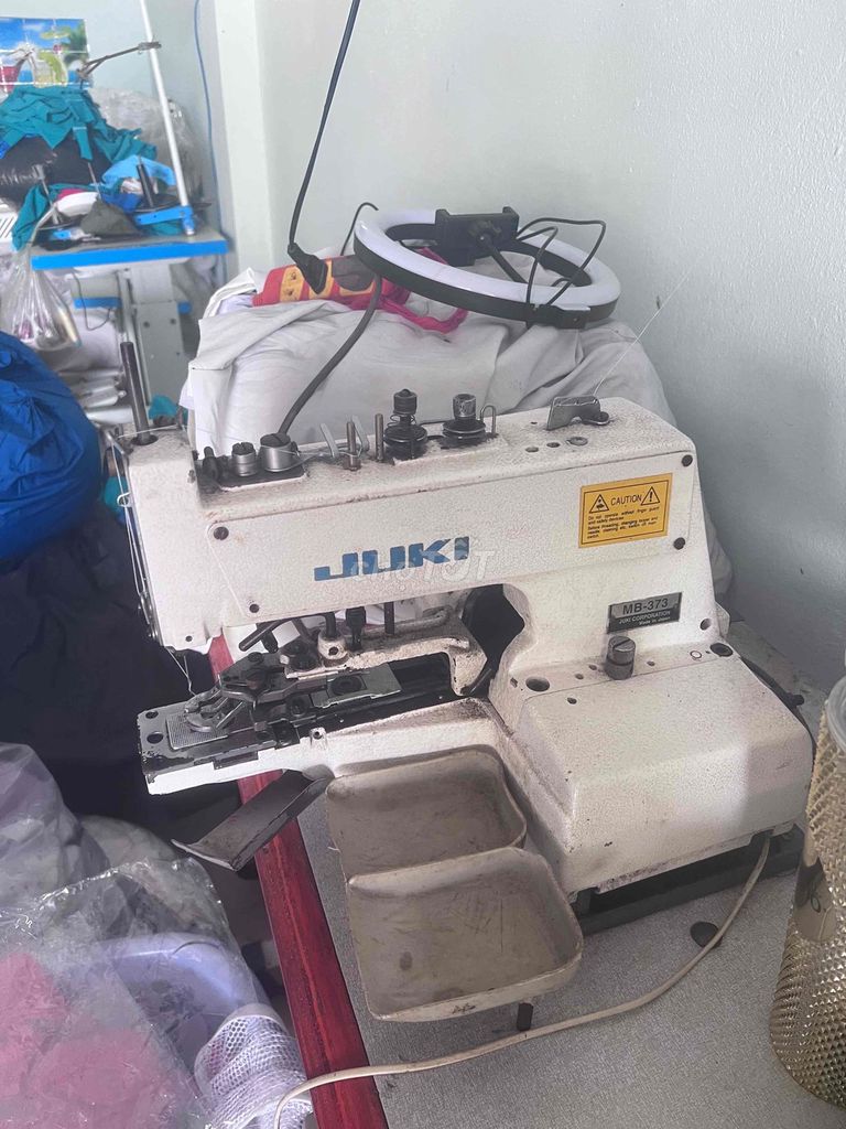 Máy may công nghiệp JUKI MB-373 Đã sử dụng. Mua bán Đồ chuyên dụng, Giống nuôi trồng tại Huyện Gò Công Đông Tiền Giang được đăng bởi Khanh An Thuy Ton Nu hình 1