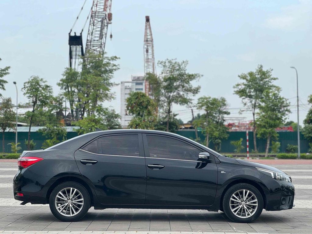 Toyota Altis 2015 1.8G Đen. Mua bán Ô tô tại Huyện Đông Anh Hà Nội được đăng bởi Đông Anh Car Auto hình 2