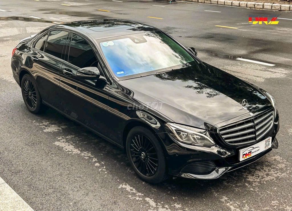 Mercedes Benz C250 Exclusive model 2017. Mua bán Ô tô tại Quận 7 Tp Hồ Chí Minh được đăng bởi JENNIE hình 1