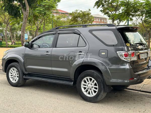 Fotuner V fom2013 sx2012 biển SG. Mua bán Ô tô tại Huyện Hóc Môn Tp Hồ Chí Minh được đăng bởi Trương Van Khanh hình 4