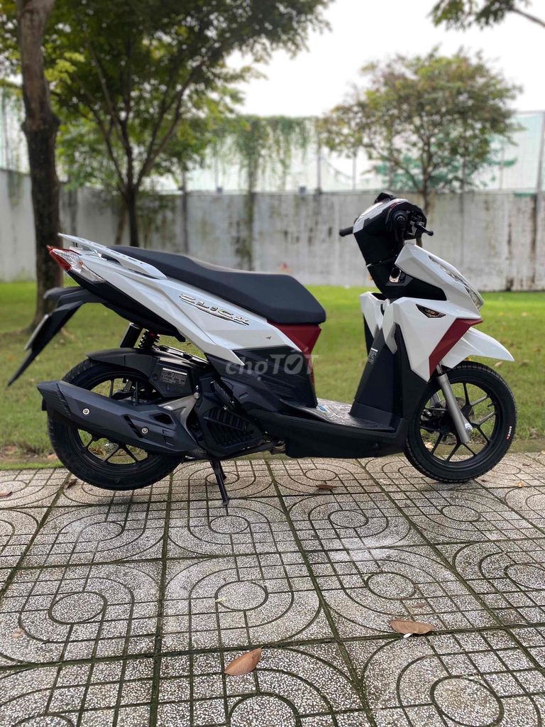 Honda Click 125 Nhập Thái khoá Smartkey 2016. Mua bán Xe máy tại Thành phố Biên Hòa Đồng Nai được đăng bởi Thành Tín hình 3