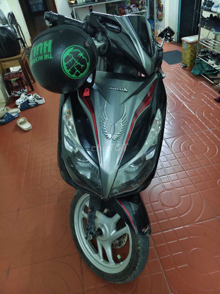 Airblade chính chủ đang đi bt. Mua bán Xe máy tại Huyện Thuỷ Nguyên Hải Phòng được đăng bởi Thái Sơn hình 1