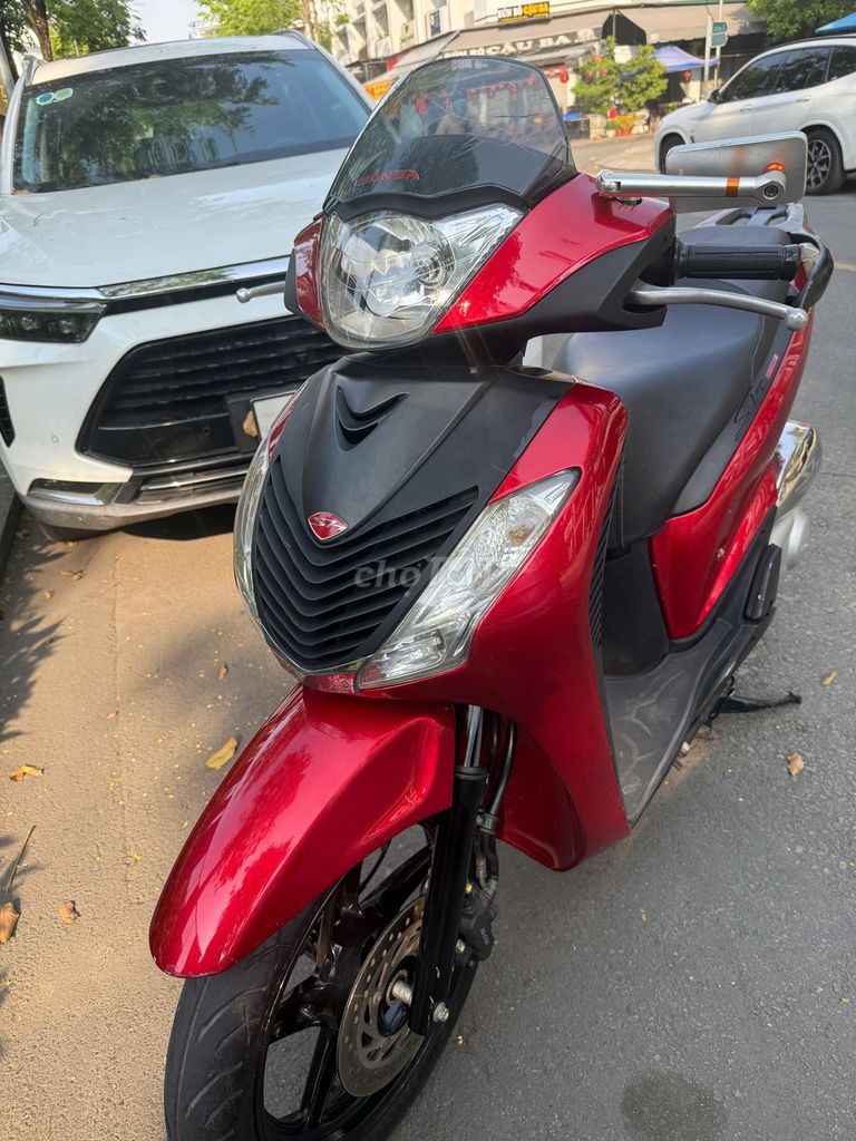 Honda SH Ý 150cc.Fi.Áo Ý full đẹp.Btc.Giao Lưu tất