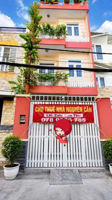 Аренда · 4 комн. · 260 м² · Quận Bình Tân, ул. Bình Trị Đông