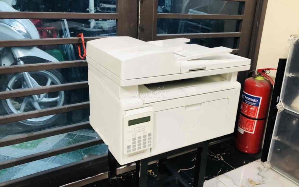 Máy in HP 130fn in một mặt, scan và photo, in mạng