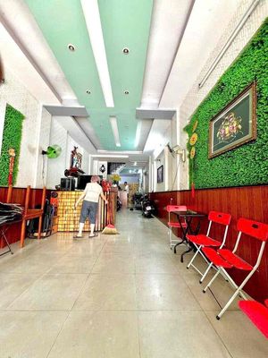 MẶT TIỀN KINH DOANH 5 TẦNG GẦN CHỢ TÂN HƯƠNG. Mua bán văn phòng, mặt bằng kinh doanh tại Quận Tân Phú Tp Hồ Chí Minh được đăng bởi ĐẶNG THỊ THU THỦY