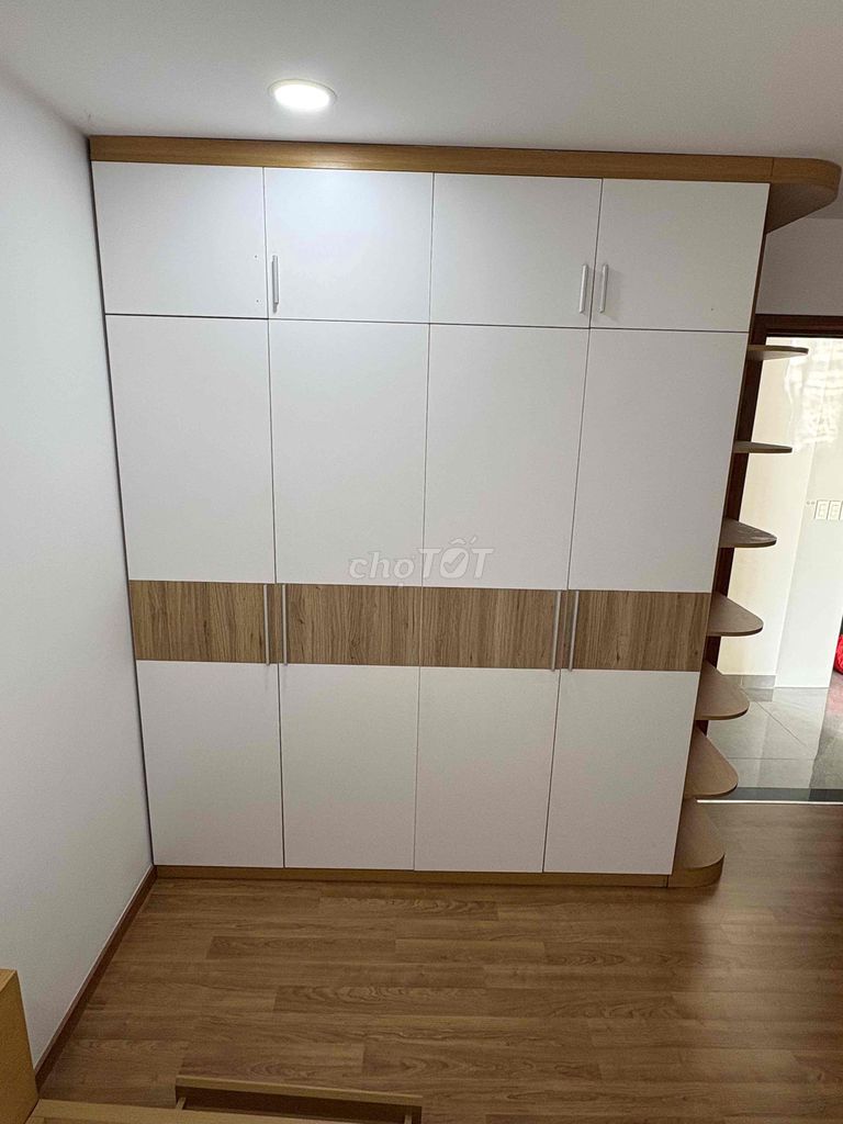 Tủ quần áo. tủ quần áo 4 cánh . tủ áo. Mua bán Tủ, kệ gia đình tại Quận Tân Phú Tp Hồ Chí Minh được đăng bởi  Diep Nguyen hình 1