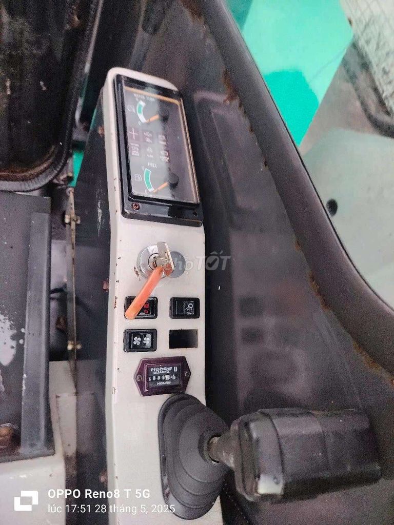 Xe đào IHI 30uj