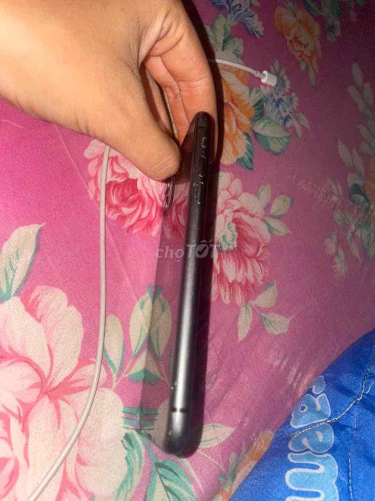 Apple iPhone 11 64GB Đen. Mua bán Điện thoại tại Huyện Mỏ Cày Bắc Bến Tre được đăng bởi Minh Quang Nguyễn hình 1