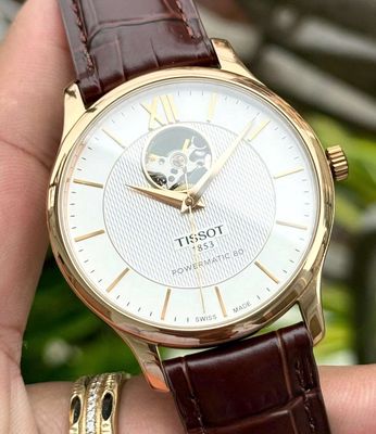 TISSOT OPEN HEART POWERMATIC. Mua bán Đồng hồ tại Thành phố Thủ Đức Tp Hồ Chí Minh được đăng bởi NHẬT NGUYỄN 