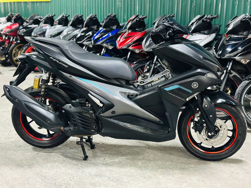 XE MÁYTHANH TÙNG_NVX 125 ĐEN NHÁM XE ĐẸP MÁY ZIN. Mua bán Xe máy tại Quận Nam Từ Liêm Hà Nội được đăng bởi THANH TÙNG hình 2