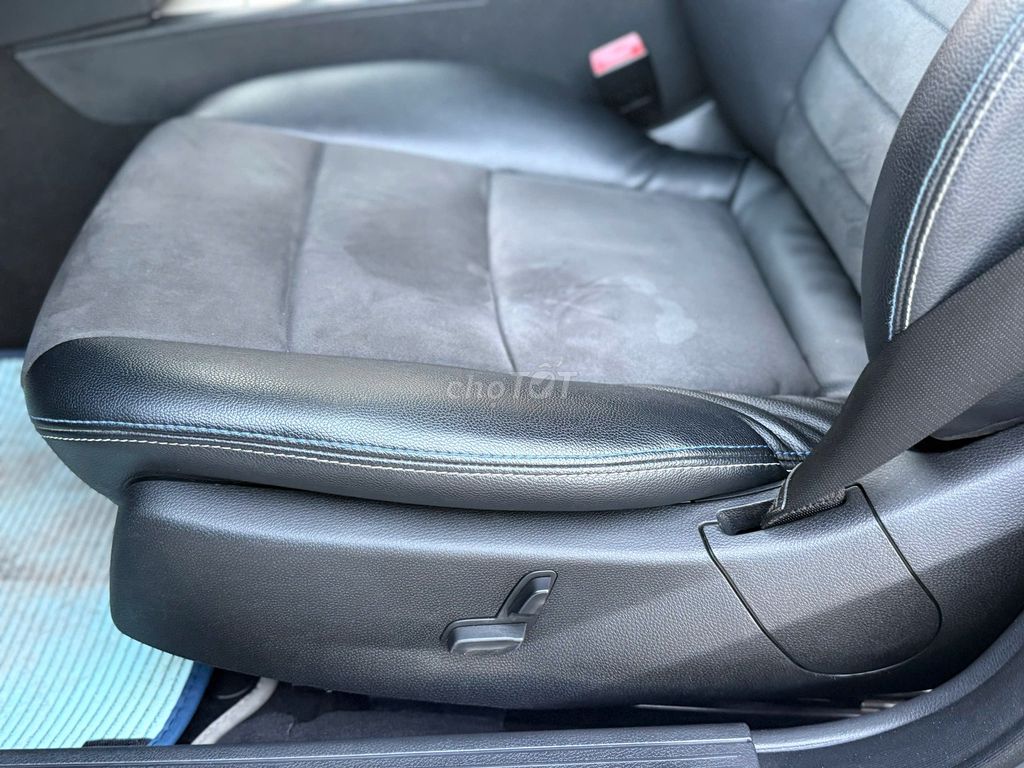 Mercedes C200 Editions 2014 Siêu Đẹp. Mua bán Ô tô tại Quận Thanh Xuân Hà Nội được đăng bởi Nguyễn Tuấn Hoàng hình 20