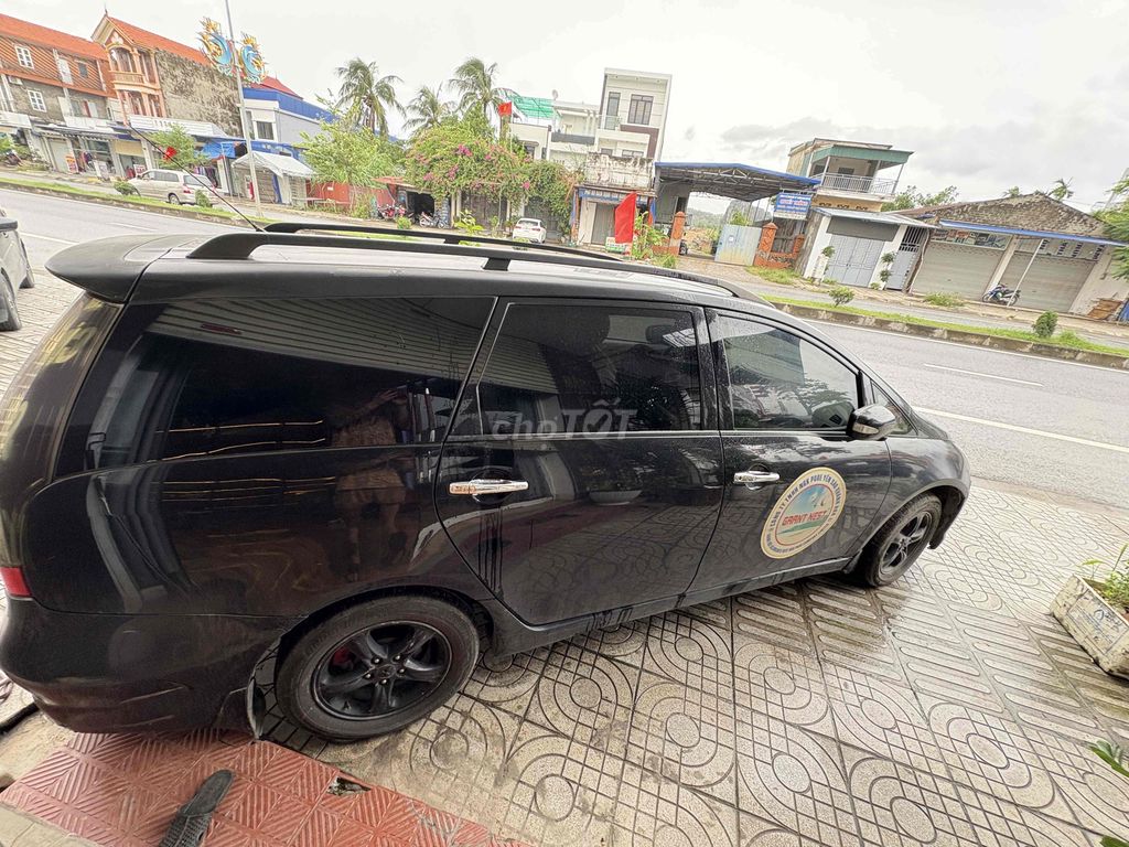 Mitsubishi Grandis 2005 2.4 AT - 300000 km. Mua bán Ô tô tại Huyện Thuỷ Nguyên Hải Phòng được đăng bởi Hoàng Thanh hình 5