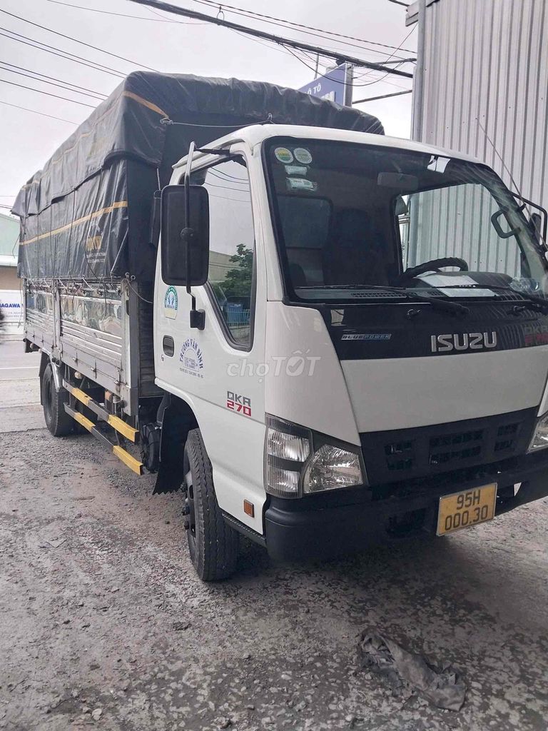 ISUZU QKR270 2t9 thùng 4m3 đời 2020 Xe zin. Mua bán Xe tải, xe ben tại Quận Bình Thuỷ Cần Thơ được đăng bởi Phạm Nguyễn Băng Nhi hình 1