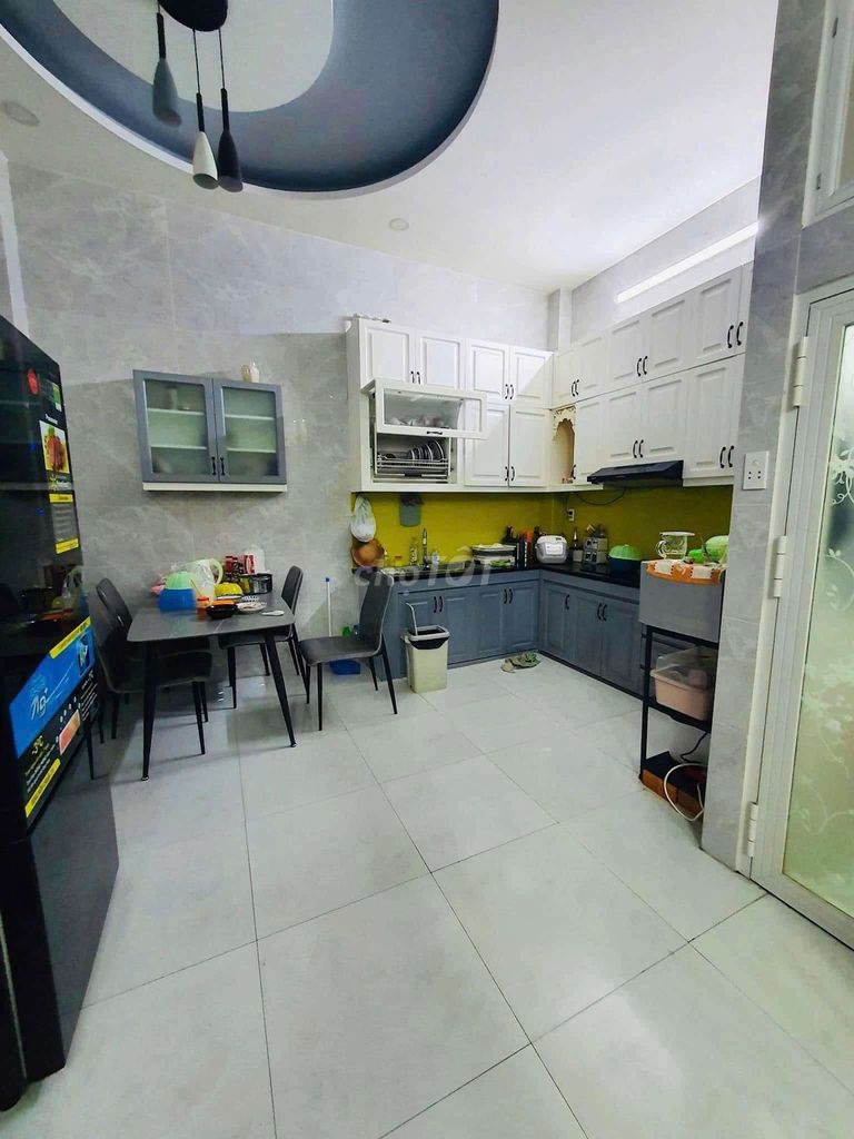 Nhà 3 tầng sát Tân Phú - Đầm Sen - Hẻm xe hơi - 50m2 - 4.9 tỷ