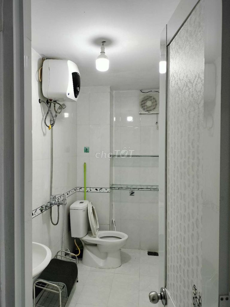 NHÀ GÁC LỮNG 80m2, LIÊN CHIỂU,GIÁ 2,3x