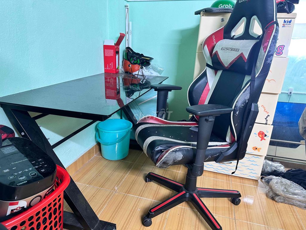 Bàn gaming chữ Z kính cường lực 1m2x60. Mua bán Bàn ghế tại Quận Gò Vấp Tp Hồ Chí Minh được đăng bởi Minh hình 1