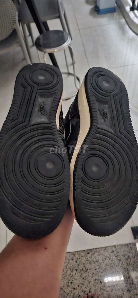 Giày thể thao Nike nam đen. Mua bán Giày dép tại Quận 8 Tp Hồ Chí Minh được đăng bởi TOAN hình 1