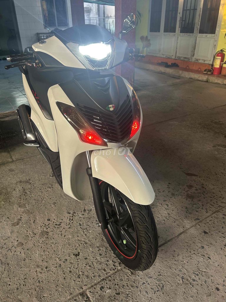 cần Bán Xe Sh lên full ý. Mua bán Xe máy tại Huyện Củ Chi Tp Hồ Chí Minh được đăng bởi Mr Nguyen hình 8
