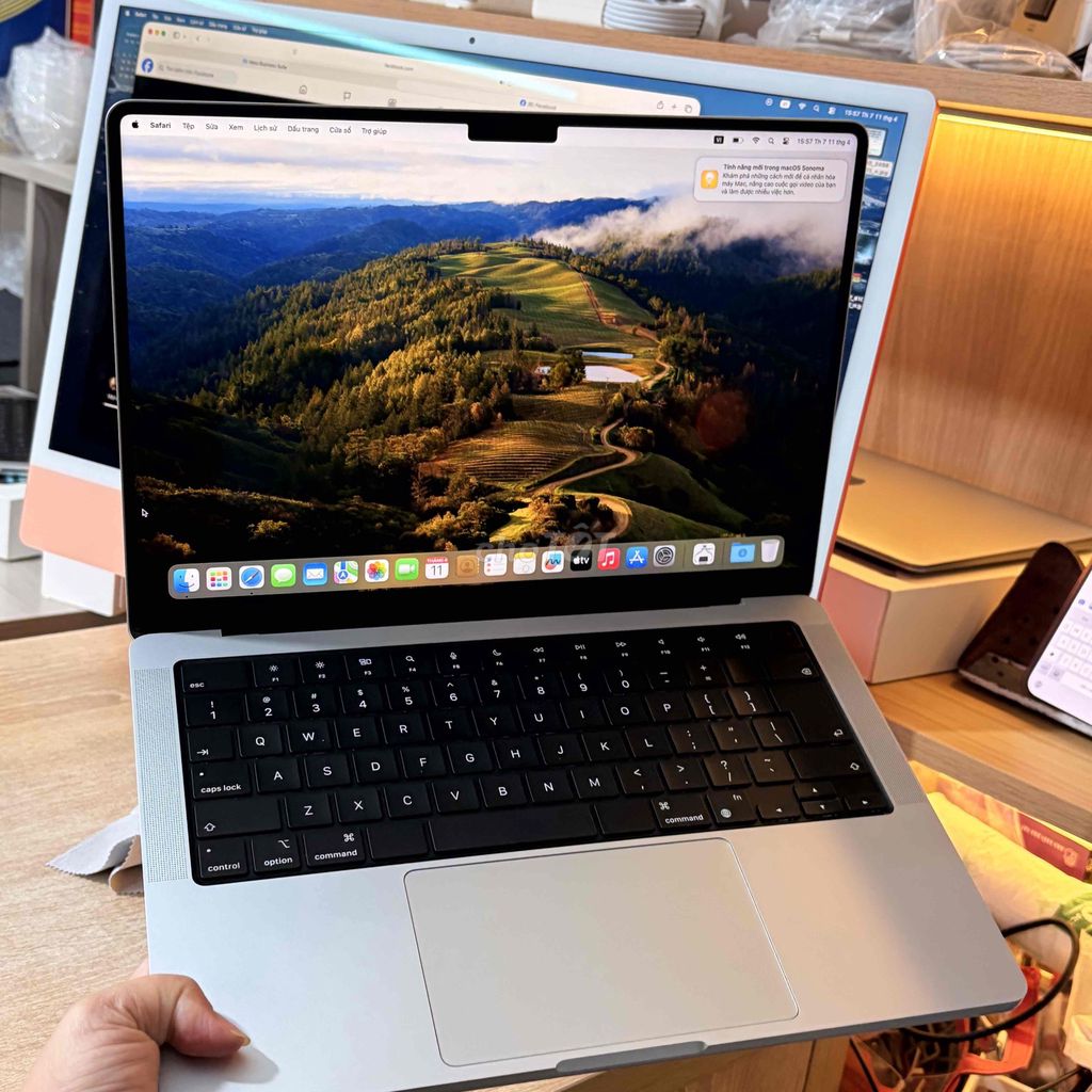 Apple MacBook Pro M1 Pro 14 inch 16GB/512GB. Mua bán Laptop tại Quận Bình Thạnh Tp Hồ Chí Minh được đăng bởi Mac Hiền 50 Nguyễn Cửu Vân hình 1