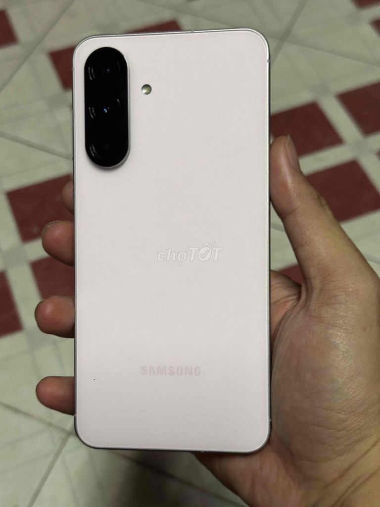 Samsung A56 5G 128GB Hồng phấn. Mua bán Điện thoại tại Quận 4 Tp Hồ Chí Minh được đăng bởi ĐĂNG hình 1