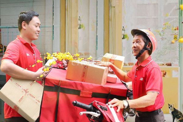 *** 50 SHIPPER GIAO HÀNG XE GẮN MÁY TP.HCM