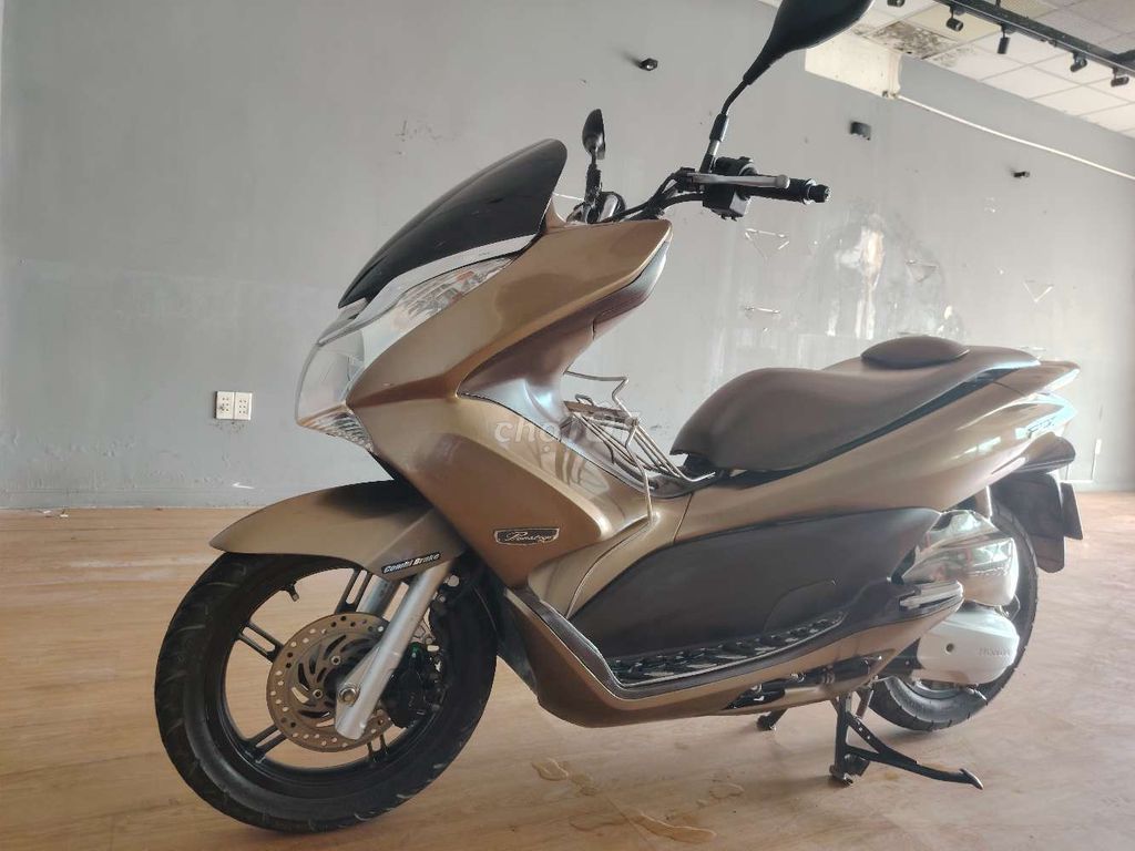 HONDA PCX THÁI ZIN NGUYÊN BẢN. Mua bán Xe máy tại Huyện Châu Đức Bà Rịa - Vũng Tàu được đăng bởi Mr Bob hình 2