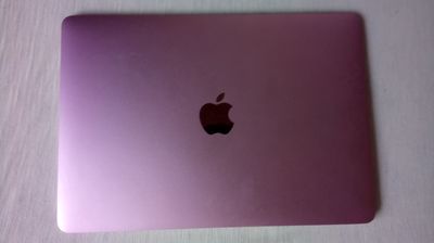 Macbook 12 vàng đồng hư màn. Mua bán Laptop tại Quận Hải Châu Đà Nẵng được đăng bởi lê tiên