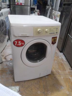 Máy giặt Electrolux 8kg , có màn hình hiển thị
