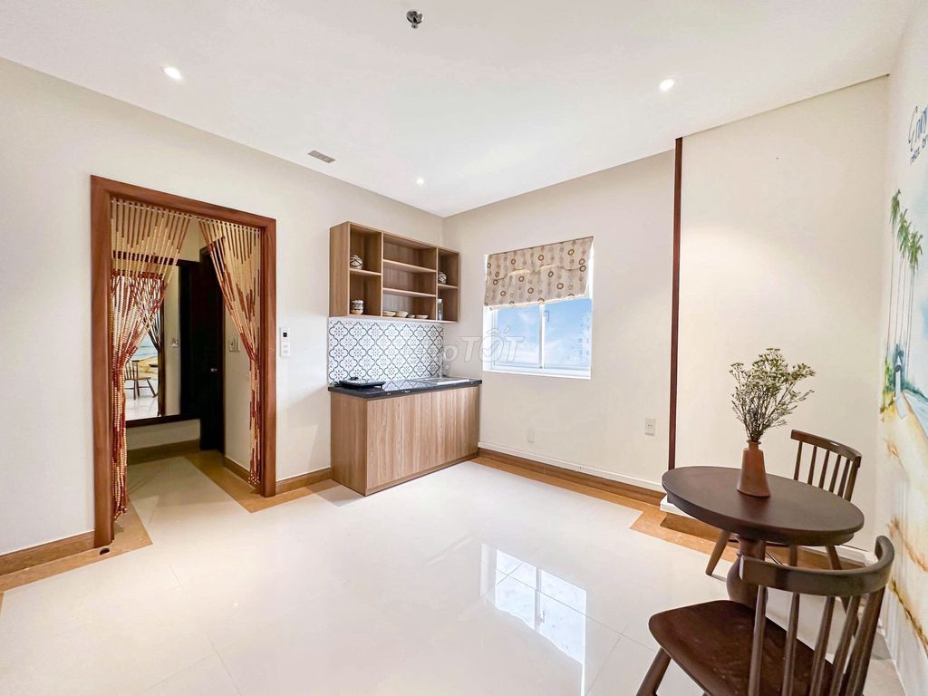 City-view 1-bedroom apartment on Nguyễn Văn Linh — photo 9