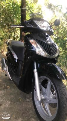 Honda SH 2011 Đen 28000 km. Mua bán Xe máy tại Thành phố Thủ Dầu Một Bình Dương được đăng bởi Nguyễn Văn Sy