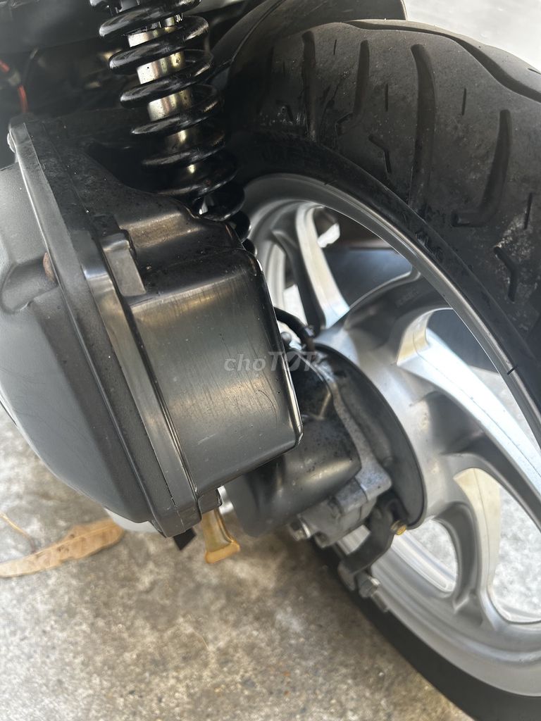 Honda Vision biển VIP sưu tầm. Mua bán Xe máy tại Quận Thanh Xuân Hà Nội được đăng bởi ALek hình 5