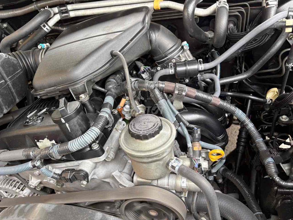 Toyota Land Cruiser Prado 2014 TXL 2.7L - 10000 km. Mua bán Ô tô tại Quận Hai Bà Trưng Hà Nội được đăng bởi Bùi hiển hình 12