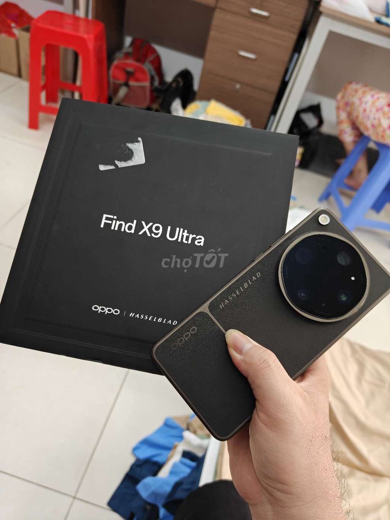 Oppo Find X9 Ultra(16/512)Tundra Umber fullbox gl. Mua bán Điện thoại tại Quận 5 Tp Hồ Chí Minh được đăng bởi Strawberry Táo hình 1