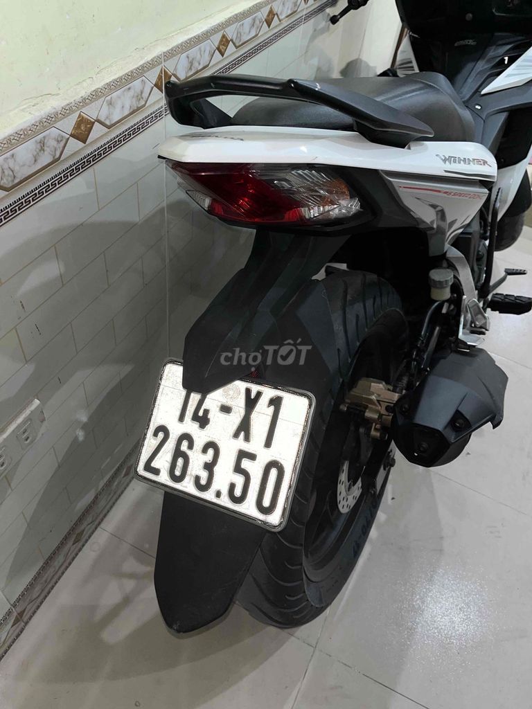 Honda Winner X Trắng đen Côn tay Thể thao. Mua bán Xe máy tại Quận Ngô Quyền Hải Phòng được đăng bởi Tùng hình 2