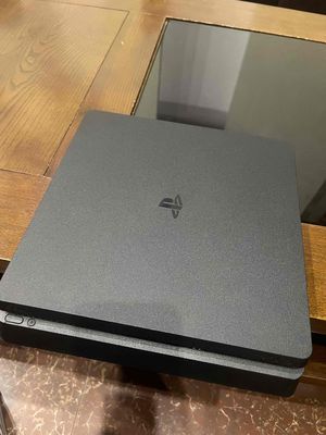 Ps4 Slim. Mua bán Thiết bị chơi game tại Thành Phố Đồng Hới Quảng Bình được đăng bởi Trần Duy