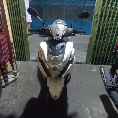Yamaha Nouvo màu trắng. Mua bán Xe máy tại Quận 3 Tp Hồ Chí Minh được đăng bởi Bảo Minh