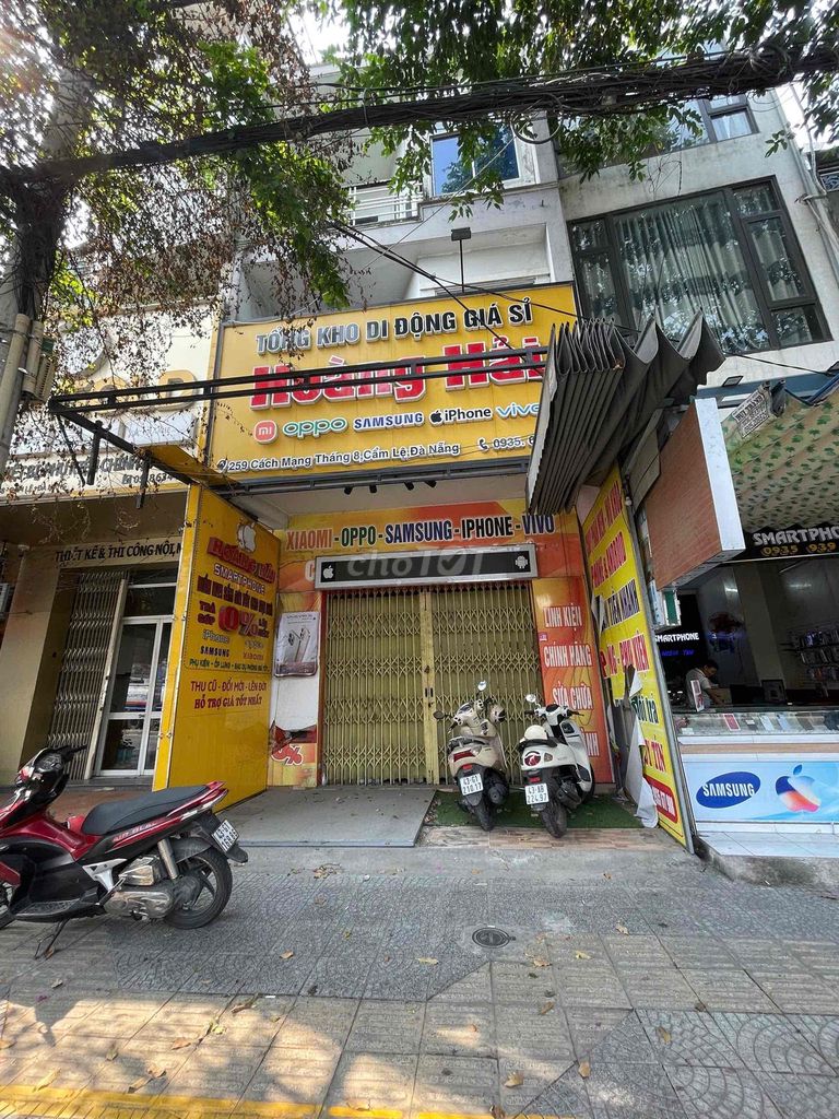 nhà 3 tầng đường cmt8 ngay ngã tư cẩm lệ
