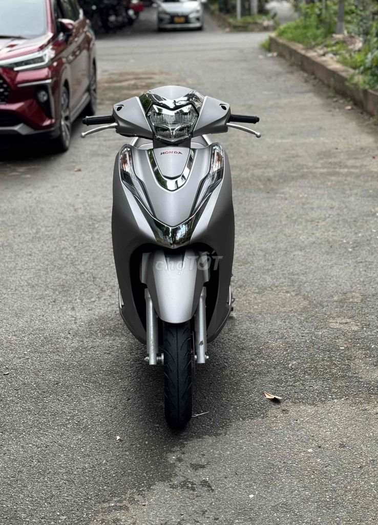 honda Lead 4val xám bạc màu siêu hót 9 chủ. Mua bán Xe máy tại Quận Gò Vấp Tp Hồ Chí Minh được đăng bởi CHXM 86 chuyên bán xe trả góp hình 3