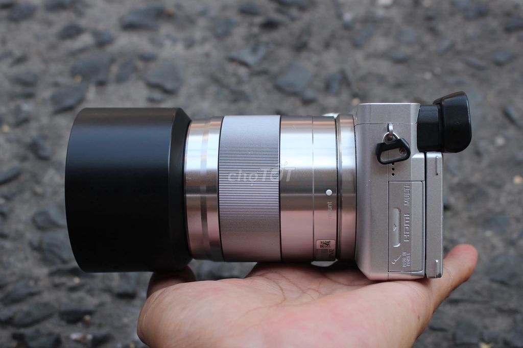 Máy ảnh Sony A6100 kèm Sel 50mm OSS. Mua bán Máy ảnh, Máy quay tại Quận 1 Tp Hồ Chí Minh được đăng bởi Thinh hình 1