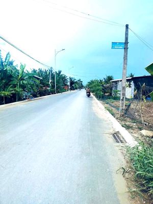 2 tỷ 50tr MT Đoàn Thị Nghiệp 5x25m có 80 thổ. Mua bán đất tại Thành phố Mỹ Tho Tiền Giang được đăng bởi DV NHÀ ĐẤT THÀNH MỸ THO TG