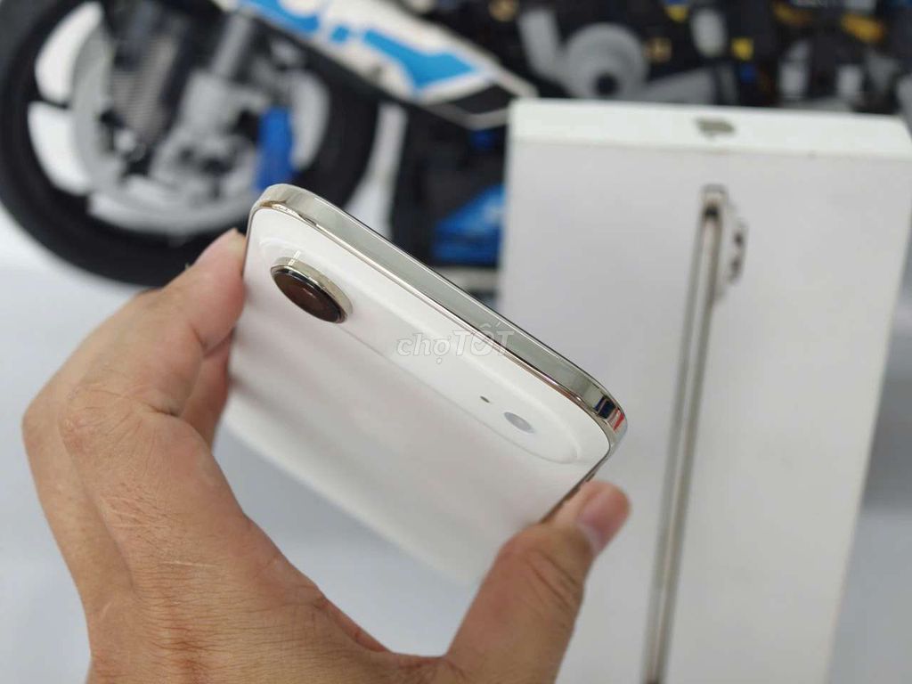 iPhone Air 256GB Vàng Việt Nam Đã sử dụng. Mua bán Điện thoại tại Quận Ninh Kiều Cần Thơ được đăng bởi Lê Khang hình 1