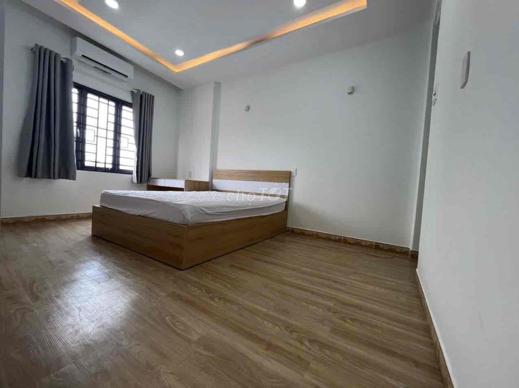 Студия Studio Cửa Sổ Trời, полная комплектация, ул. Хоанг Ван Ту