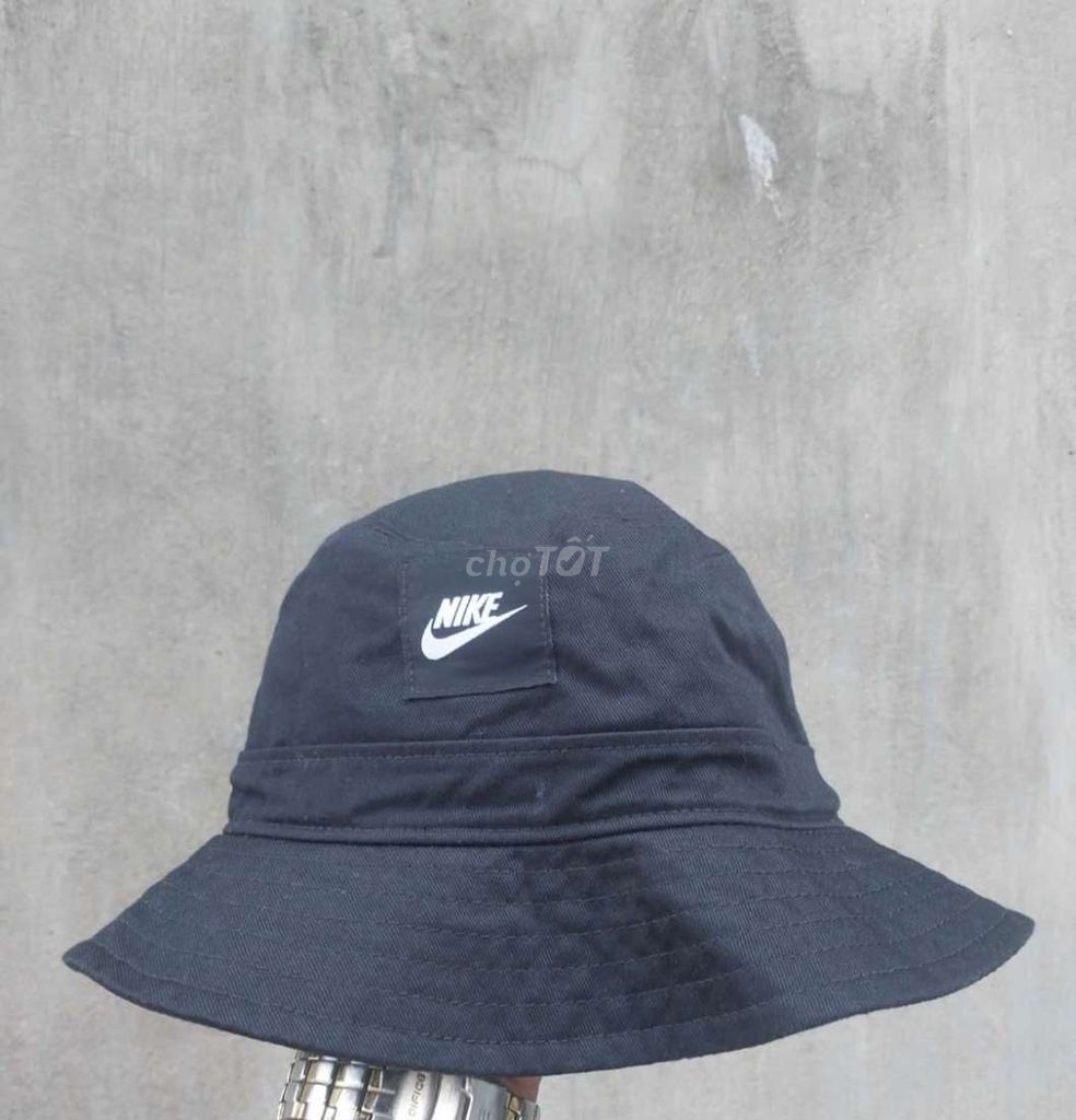 Nón tai bèo Nike Đen Trắng. Mua bán Phụ kiện thời trang khác tại Quận Bình Thạnh Tp Hồ Chí Minh được đăng bởi Nguyễn Duy Phong hình 1