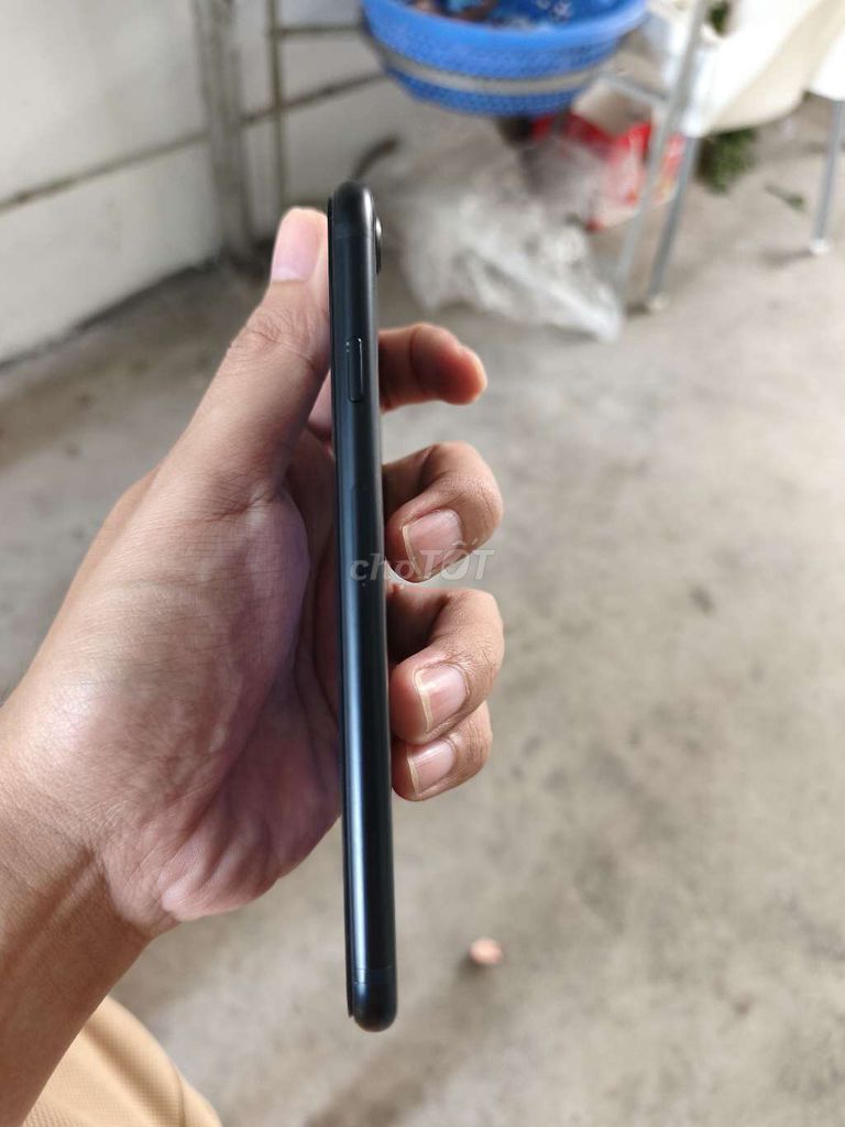 Apple iPhone SE 2022 Đen. Mua bán Điện thoại tại Huyện Kiến Thuỵ Hải Phòng được đăng bởi Trung hình 1