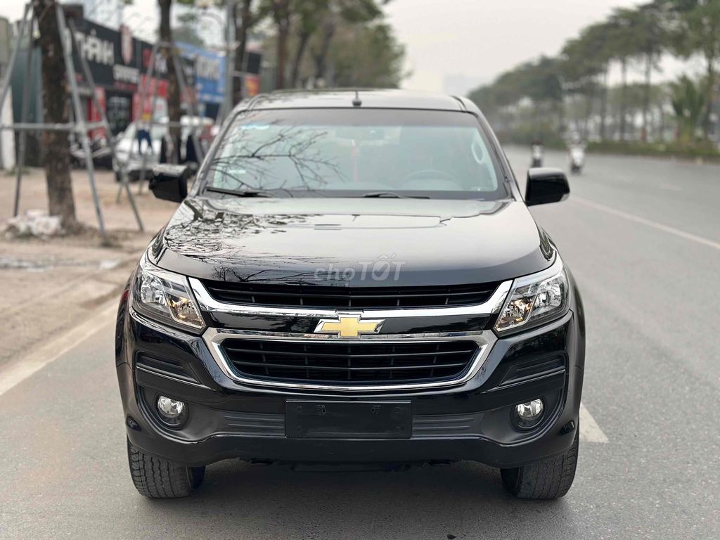 Chevrolet Trailblazer 2018 2.5MT Đen Số Sàn 1 Cầu